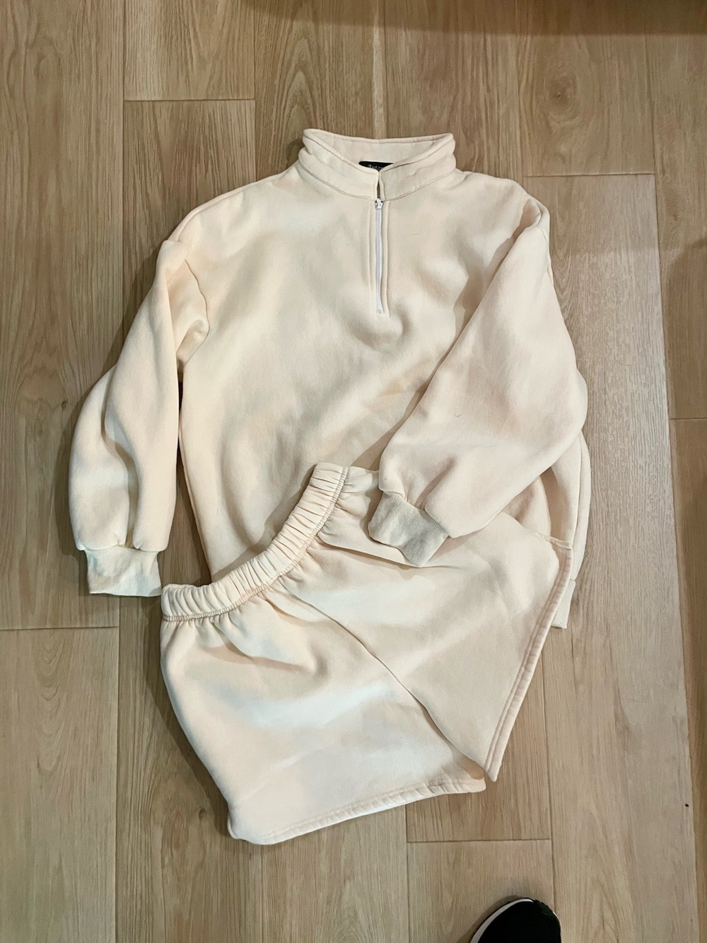 Women's Cream Half-Zip Fleece Sweatshirt, Small